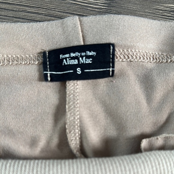 Maternity Tan Cropped Leggings with Elastic Waistband - Picture 2 of 6